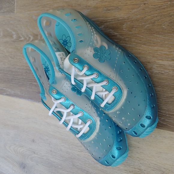 LOWER EAST SIDE Shoes Vintage 9s Lower East Side Womens Blue Clear